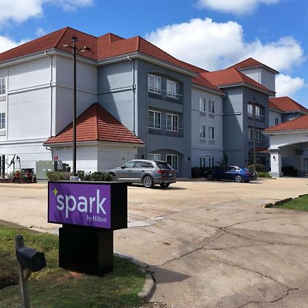 Spark By Hilton Brandon Exteriér fotografie